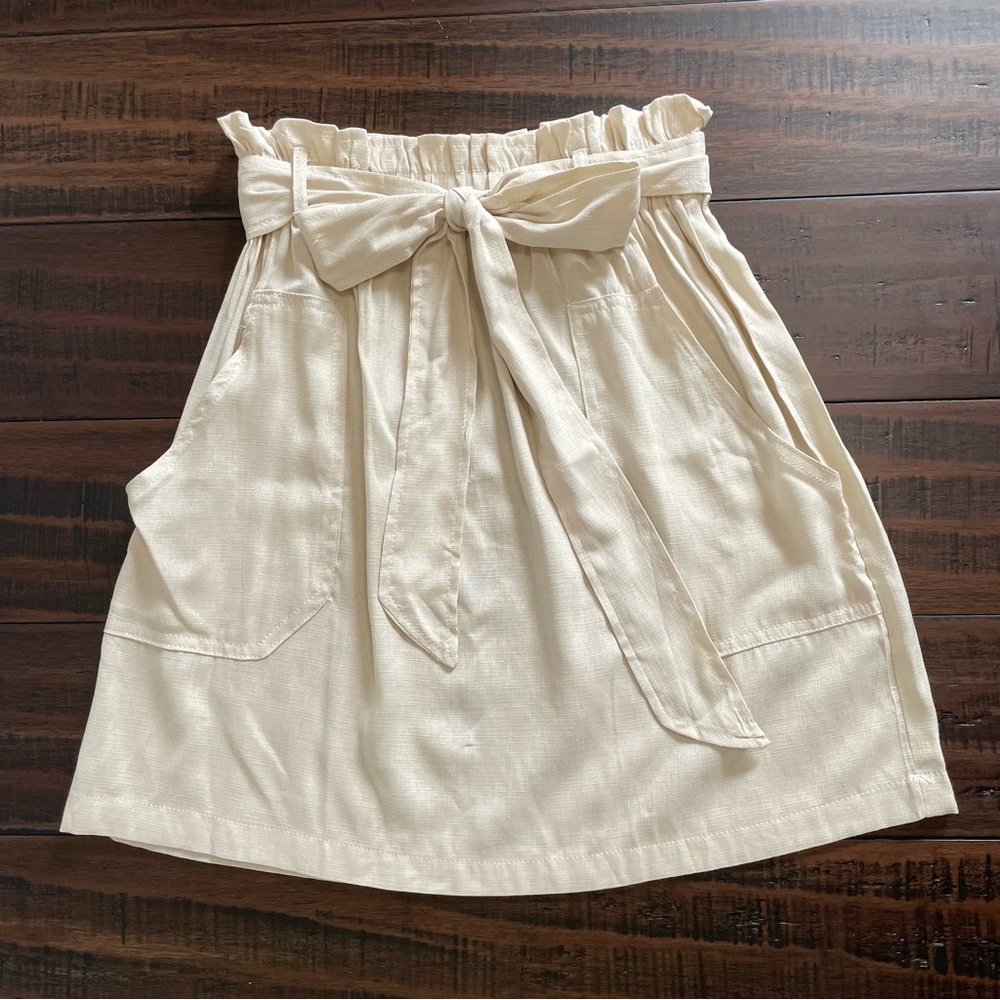 Paper Bag Waist Light Beige Mini Skirt NEW - Picture 2 of 10